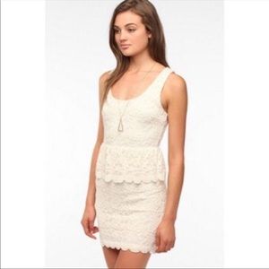Pins & Needles (Urban) Cream lace peplum dress with scalloped trim - S